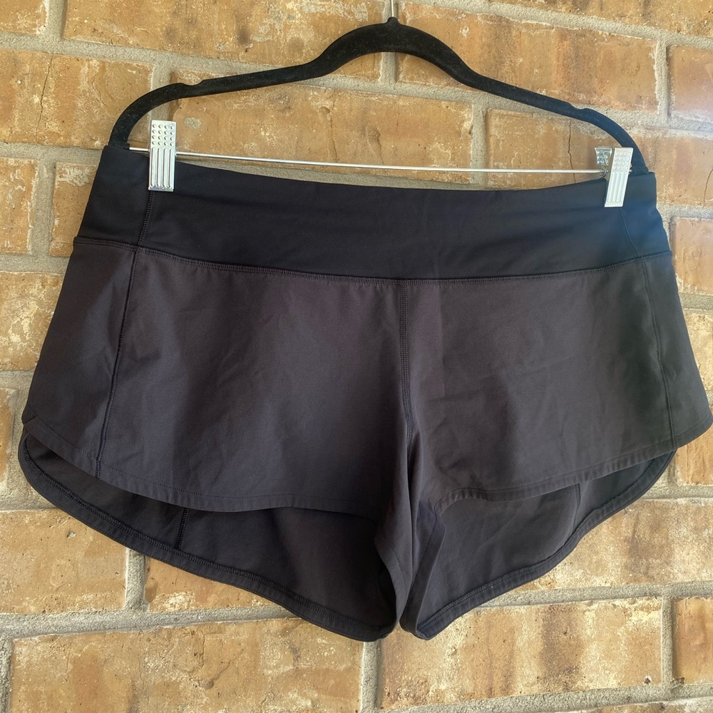 Lululemon Speed Up Short *2.5" in Black ~ Size 10 - Picture 4 of 9